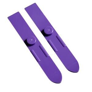 LEGO Purple Skis‎ x 2 28922 18744 6104125 Minidoll Minifigure Replacement Parts